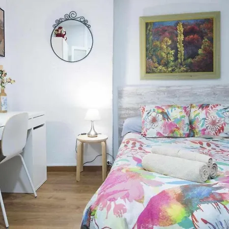 Patio Cadenas * トレド