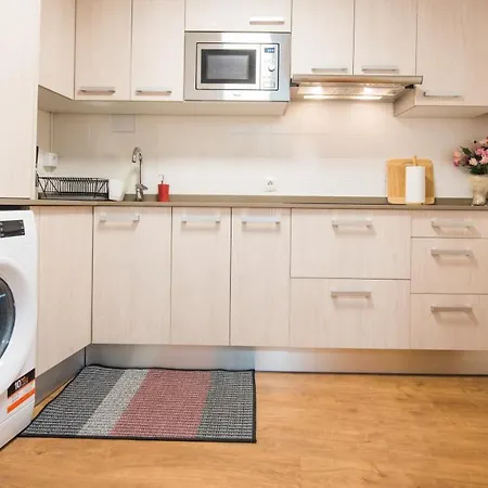 Patio Cadenas * Toledo