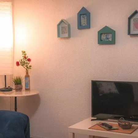 Patio Cadenas Apartment