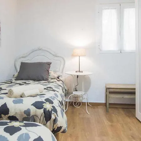 Patio Cadenas Apartment *